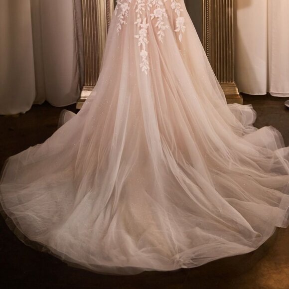 NEW FORMAL SLEEVELESS WEDDING DRESS EMBROIDERED W/ FLORAL LACE APPLIQUE CDS477W - Picture 9 of 9